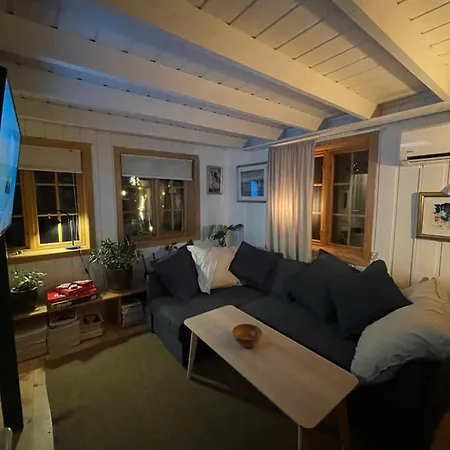 Lillevilla I Koseligste Gate Dom wakacyjny Tvedestrand